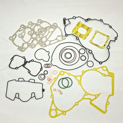 Artein t&auml;ydellinen tiivistesarja KTM 125/150 '17-22