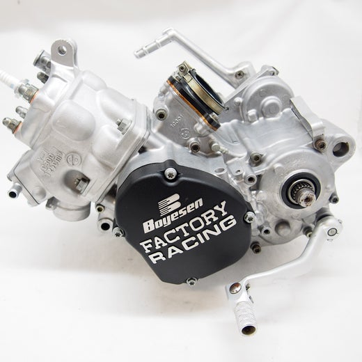 Yamaha YZ 125 moottoriremontti